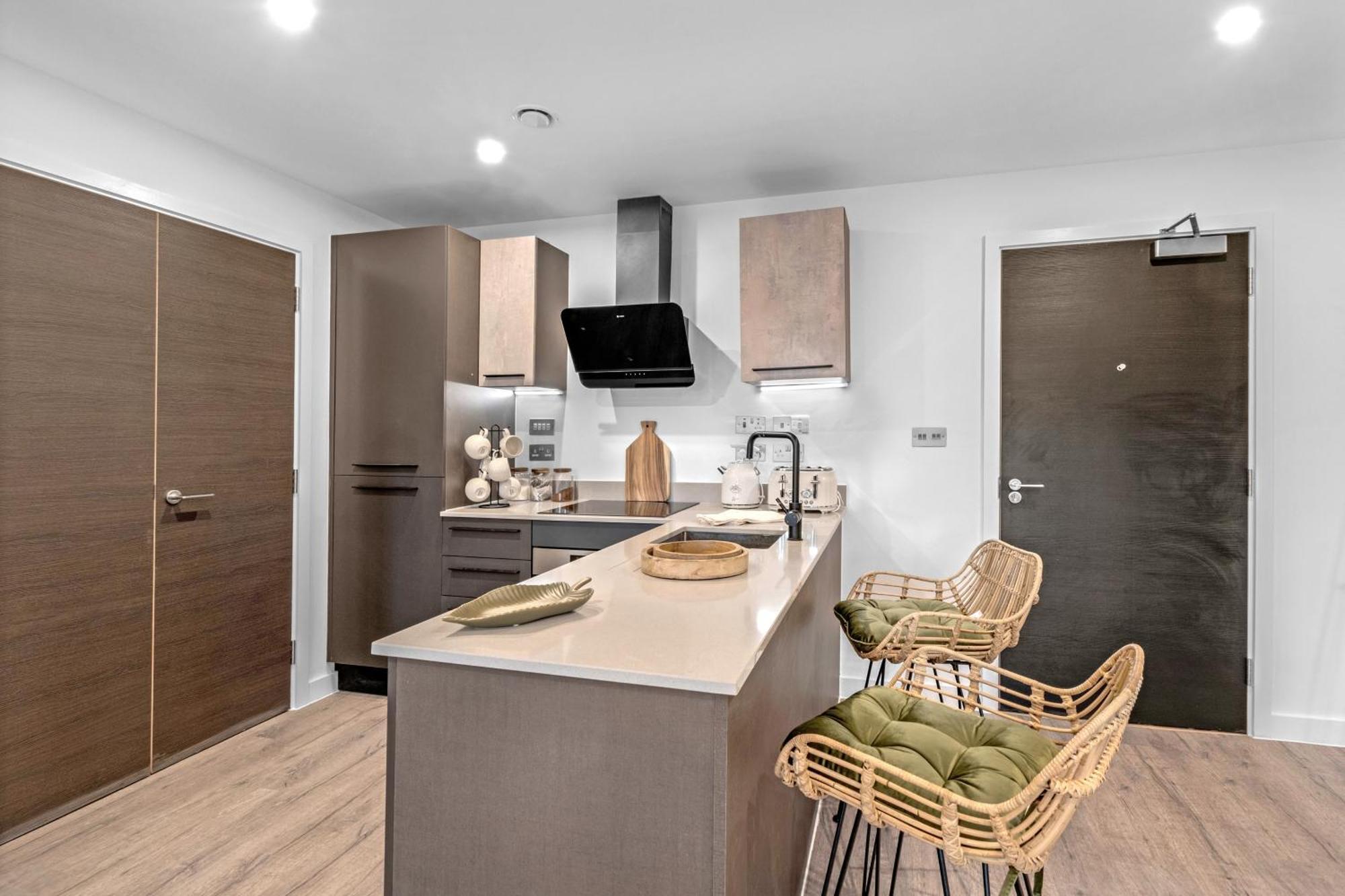 Apartment 21 Two Bedroom- With Secure Parking And Free Onsite Gym York Buitenkant foto